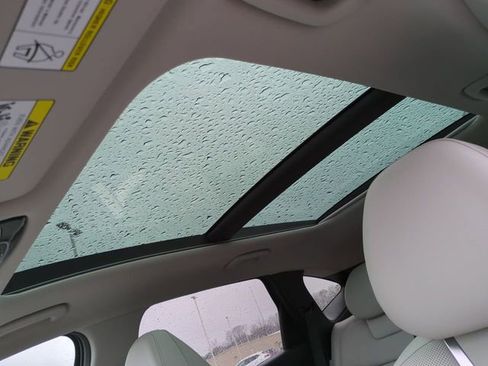 Used 2024 Hyundai Tucson Limited image 19