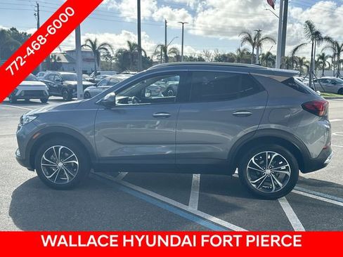 Used 2022 Buick Encore GX Essence FWD image 12