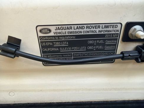 Used 2015 Land Rover Range Rover Sport HSE AWD/4WD image 88