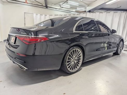Used 2023 Mercedes-Benz S 500 4MATIC w/ AMG Line image 3
