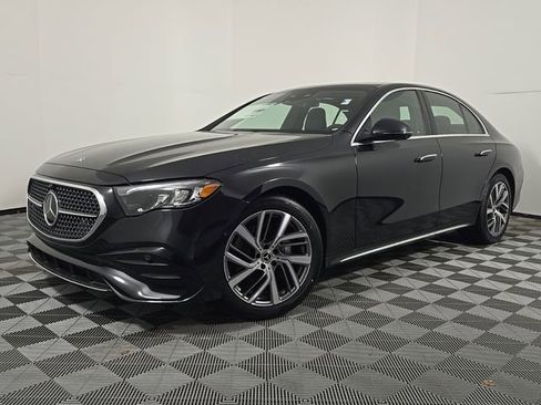 New 2026 Mercedes-Benz E 350 4MATIC Sedan image 1