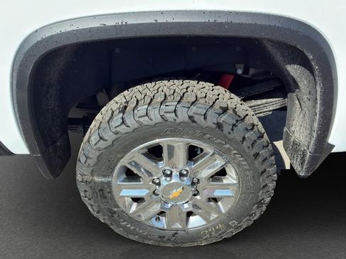 New 2026 Chevrolet Silverado 3500 High Country w/ High Country Premium Package image 8