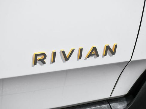 Used 2022 Rivian R1S Launch Edition AWD/4WD image 90