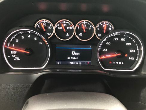 Used 2020 Chevrolet Silverado 1500 LT w/ All-Star Edition image 32