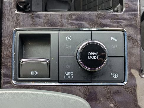 Used 2020 Lincoln Navigator Reserve w/ Luxury Package image 36