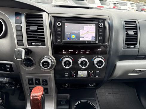 Used 2014 Toyota Sequoia Platinum w/ Preferred Accessory Package image 22