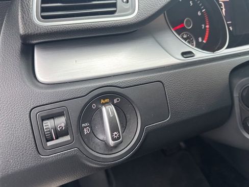 Used 2016 Volkswagen CC Sport image 12