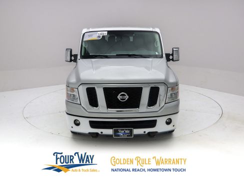 Used 2021 Nissan NV 3500 SL RWD image 9