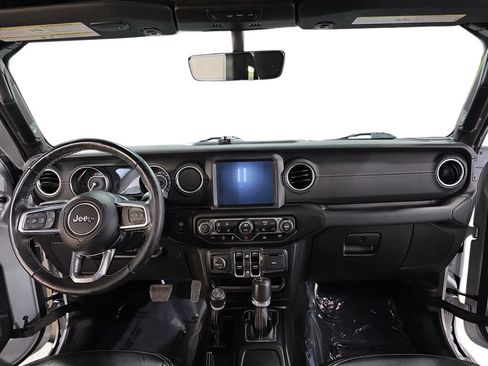 Used 2022 Jeep Gladiator Overland w/ Popular Equipment Package image 9