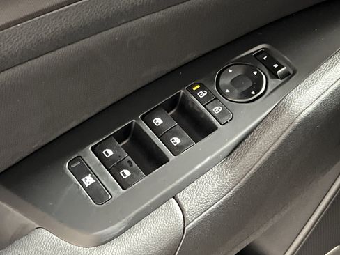 New 2026 Kia Sportage EX image 13