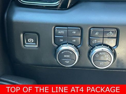Used 2024 GMC Sierra 2500 AT4 w/ AT4 Premium Plus Package image 21