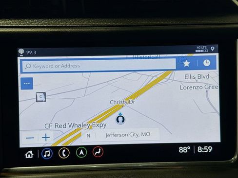 Used 2021 GMC Yukon XL Denali image 13