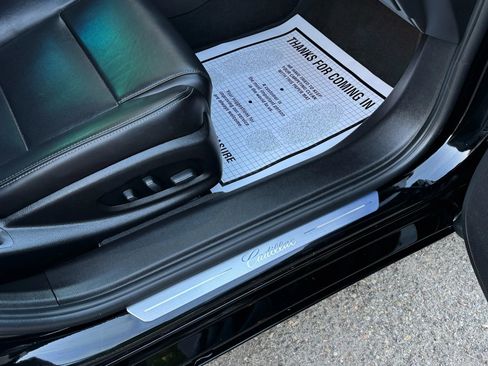 Used 2018 Cadillac XTS Luxury image 31