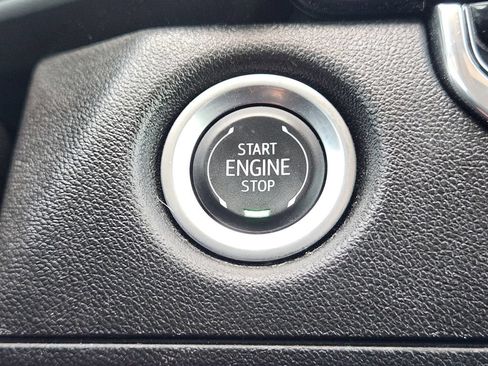 Used 2024 Chevrolet Colorado W/T w/ Safety Package RWD image 19