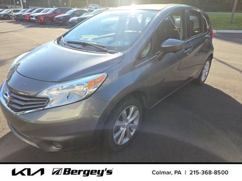 Used 2016 Nissan Versa Note FWD image 3