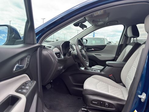 Used 2021 Chevrolet Equinox LT FWD image 11