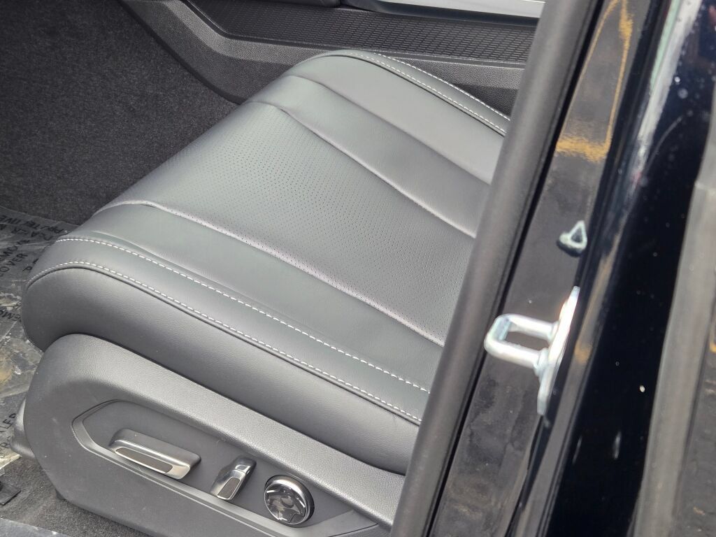 New 2026 Acura MDX w/ Technology Package FWD image 28