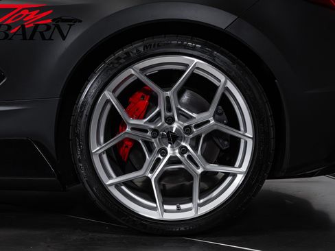 Used 2023 Chevrolet Corvette Stingray Preferred Conv w/ Z51 Performance Package RWD image 25