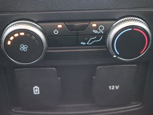 Used 2023 Ford Explorer XLT w/ Equipment Group 202A image 27