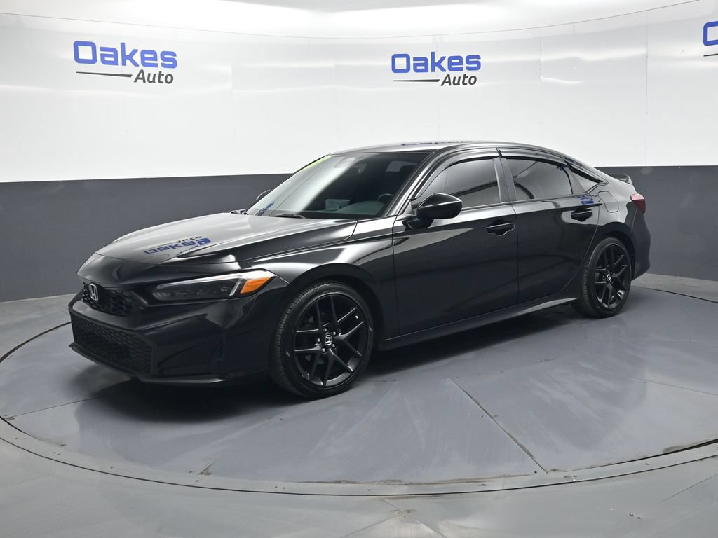 Used 2025 Honda Civic Sport image 3