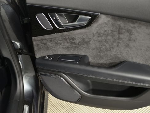 Used 2017 Audi S7 Premium Plus w/ S7 Sport Package image 22