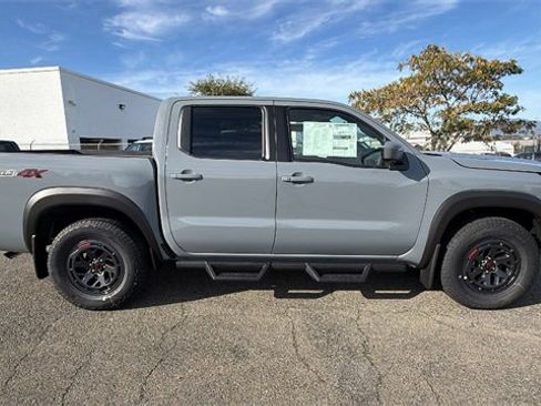 New 2026 Nissan Frontier PRO-4X image 3
