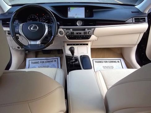 Used 2013 Lexus ES 350 w/ Luxury Pkg FWD image 14