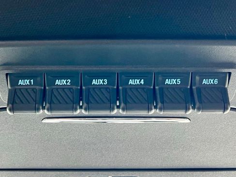 Used 2025 Ford F150 Raptor image 34