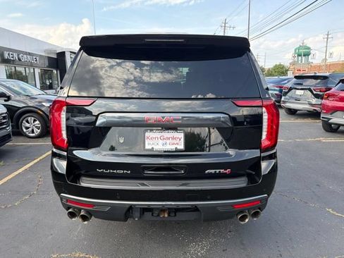 Used 2023 GMC Yukon AT4 w/ AT4 Premium Plus Package AWD/4WD image 6