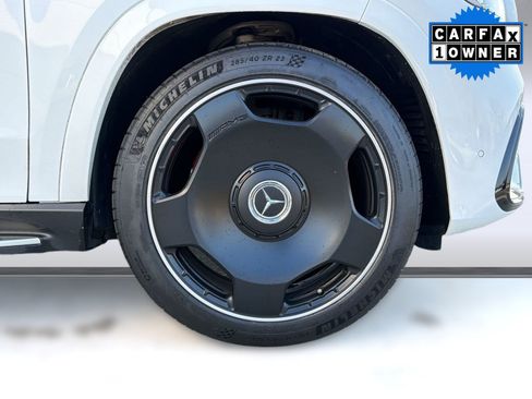 Certified 2025 Mercedes-Benz GLS 63 AMG 4MATIC image 11