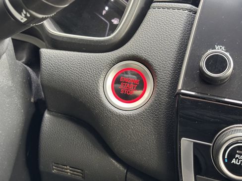 Certified 2019 Honda CR-V EX image 17