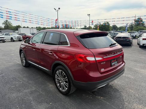 Used 2016 Lincoln MKX Reserve w/ Technology Package AWD/4WD image 8
