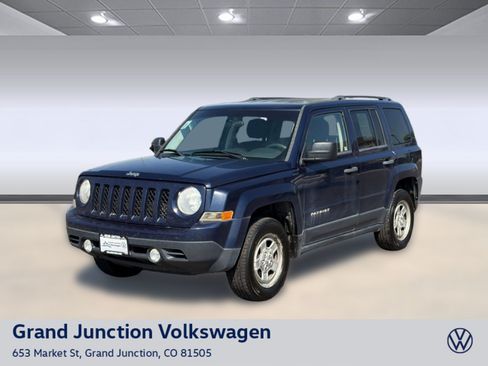 Used 2014 Jeep Patriot Sport AWD/4WD image 1