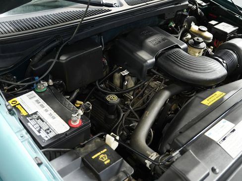 Used 1998 Ford F150 XL image 27