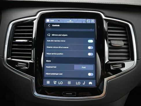 Used 2023 Volvo XC90 B6 Ultimate w/ Protection Package AWD/4WD image 17