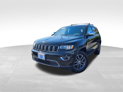 Used 2017 Jeep Grand Cherokee Limited AWD/4WD image 3