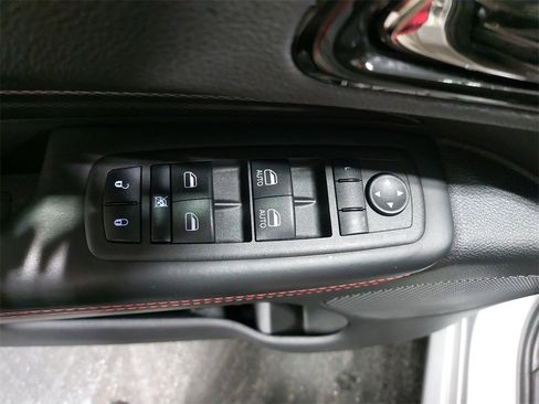 Used 2023 Dodge Durango GT image 43