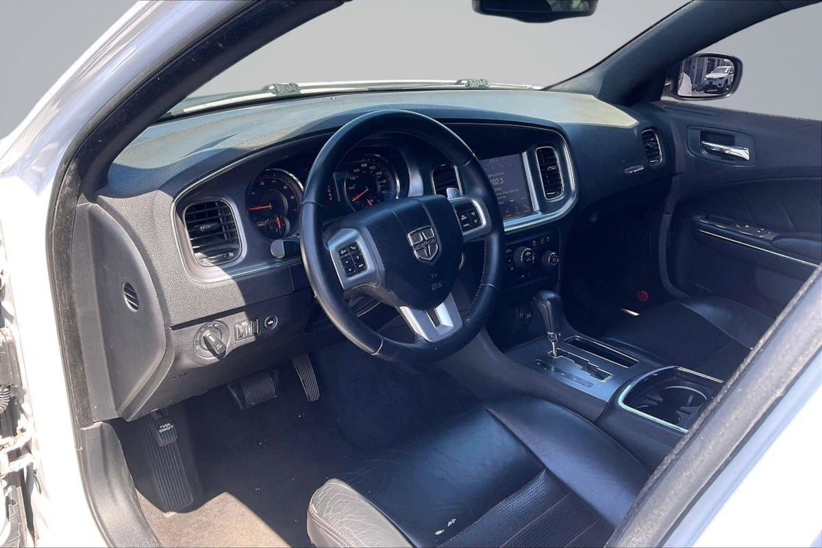 Used 2013 Dodge Charger R/T w/ Wheels & Tunes Group RWD image 14