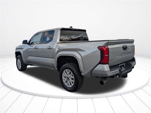 Used 2024 Toyota Tacoma SR5 image 15