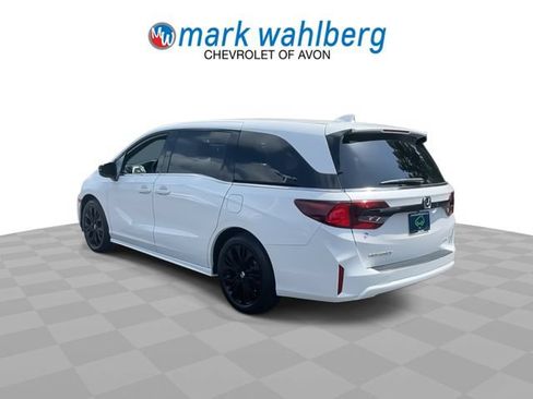 Used 2025 Honda Odyssey Sport-L image 6