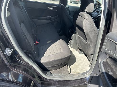 Used 2019 Ford Edge SEL AWD/4WD image 19