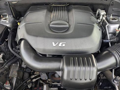 Used 2014 Jeep Grand Cherokee Limited image 24