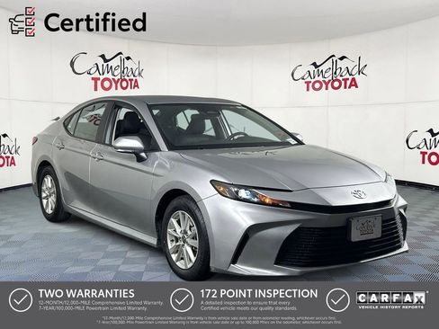Used 2025 Toyota Camry LE image 1
