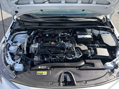 Used 2025 Toyota Corolla LE image 11