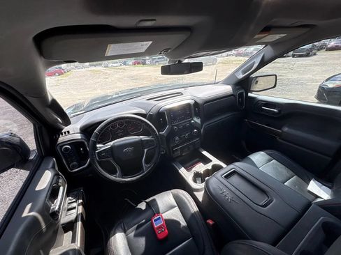 Used 2019 Chevrolet Silverado 1500 RST AWD/4WD image 8