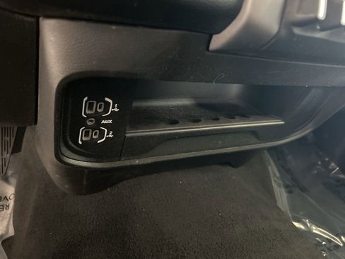 Certified 2024 RAM 2500 Big Horn AWD/4WD image 45