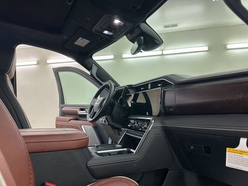 New 2026 GMC Sierra 3500 Denali Ultimate AWD/4WD image 16
