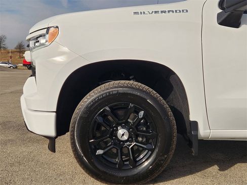 Certified 2026 Chevrolet Silverado 1500 RST image 10