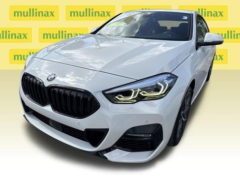 Used 2022 BMW 228i Gran Coupe w/ M Sport Package FWD image 11