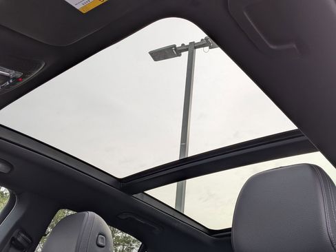 Certified 2025 Mercedes-Benz GLE 350 4MATIC image 30